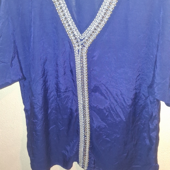 Chico Purple/Blue beaded Embroidered Short Sleeve top size 1/M - Picture 3 of 6